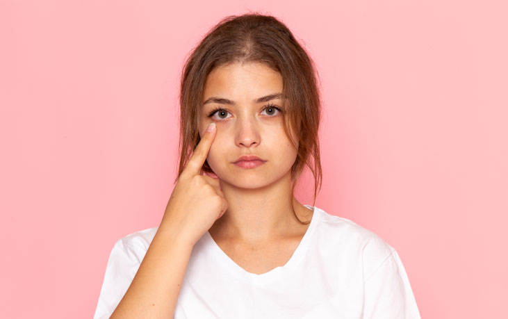 What Is Eye Bag And How To Remove It?